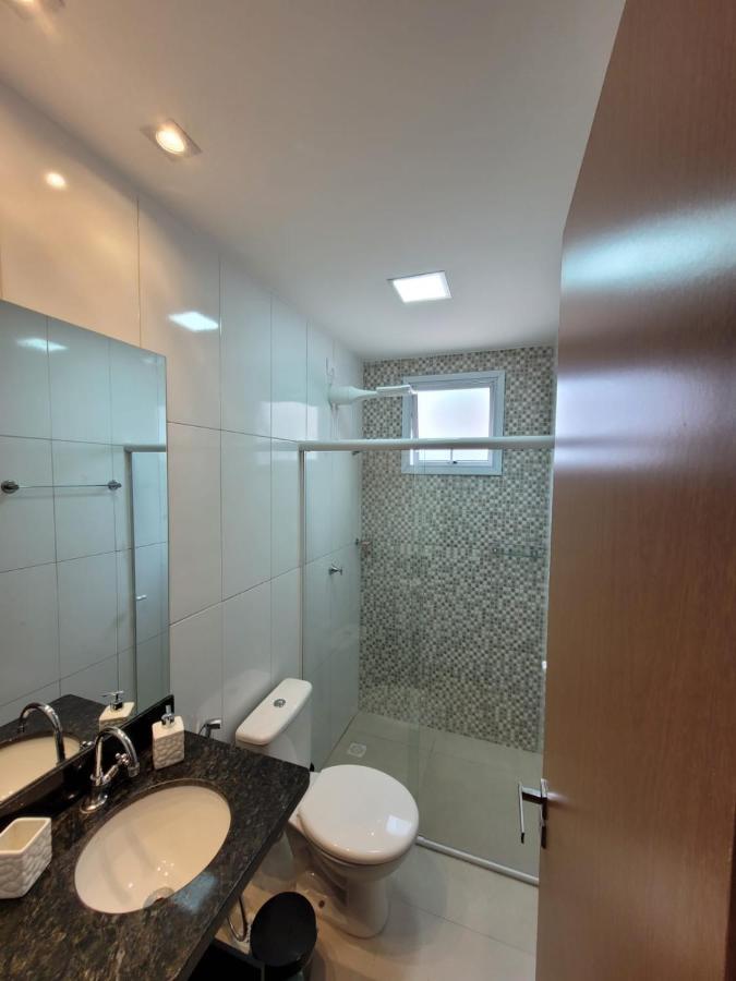 Apartamento Na Praia Do Morro- Guarapari, De Frente, Varanda Ampla, Duas Quadras Da Orla Da Praia Dış mekan fotoğraf